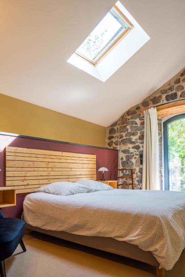 Les Balcons De La Terrasse Bed & Breakfast Arsac-en-Velay Bagian luar foto