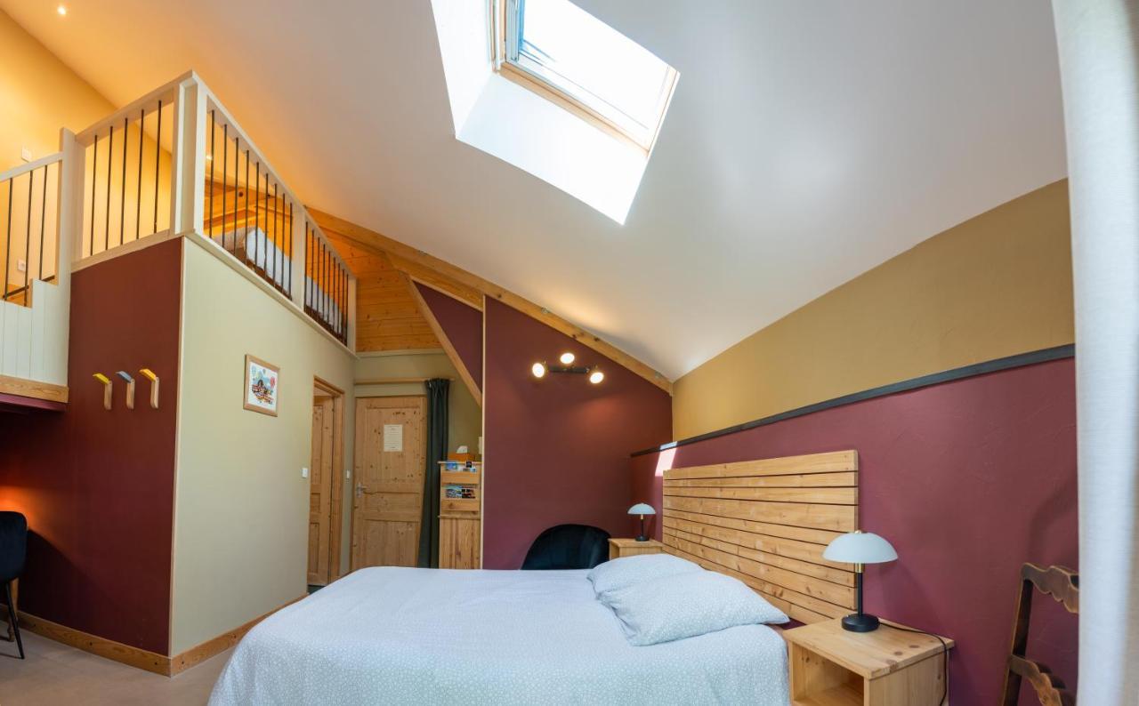 Les Balcons De La Terrasse Bed & Breakfast Arsac-en-Velay Bagian luar foto